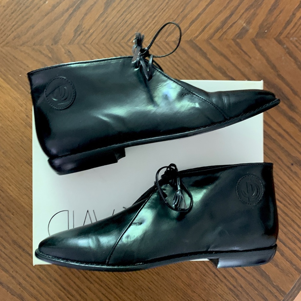 VINTAGE Joan & David Flat Ankle Boot